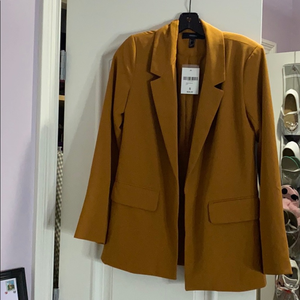 Women Blazer - Picture 2 of 3